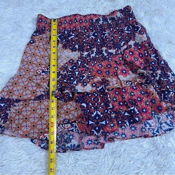 CAbi Isabel Ruffled Floral Patchwork Skirt woman’s size  Medium - Picture 4 of 11
